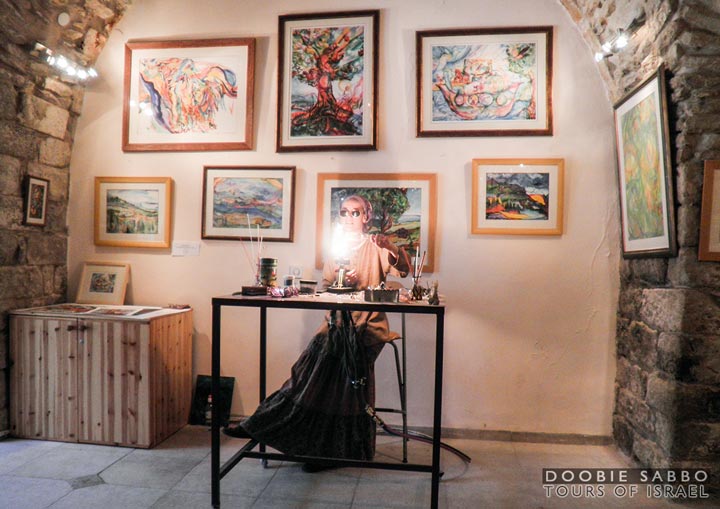 Art galleries in Safed.